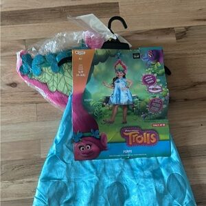 Darling Princess Poppy Costume